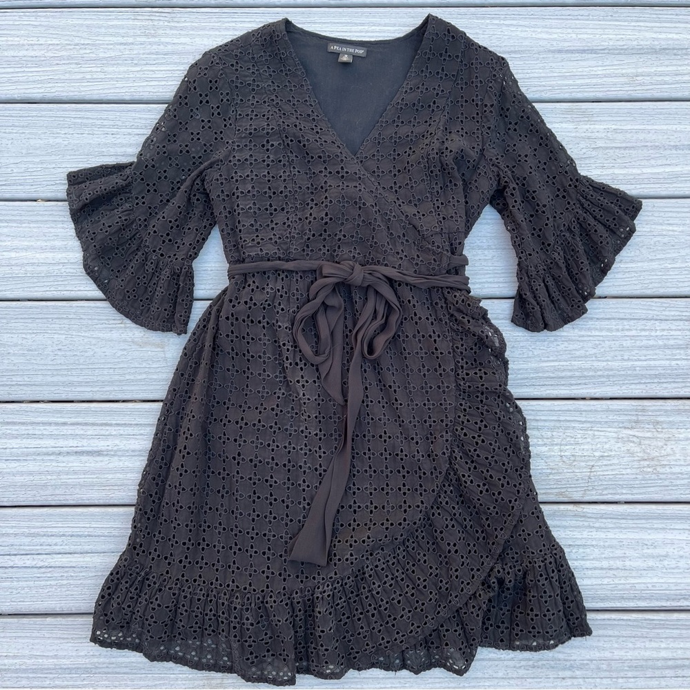 A Pea in the Pod Shimla Collection Eyelet Wrap
Maternity Dress
